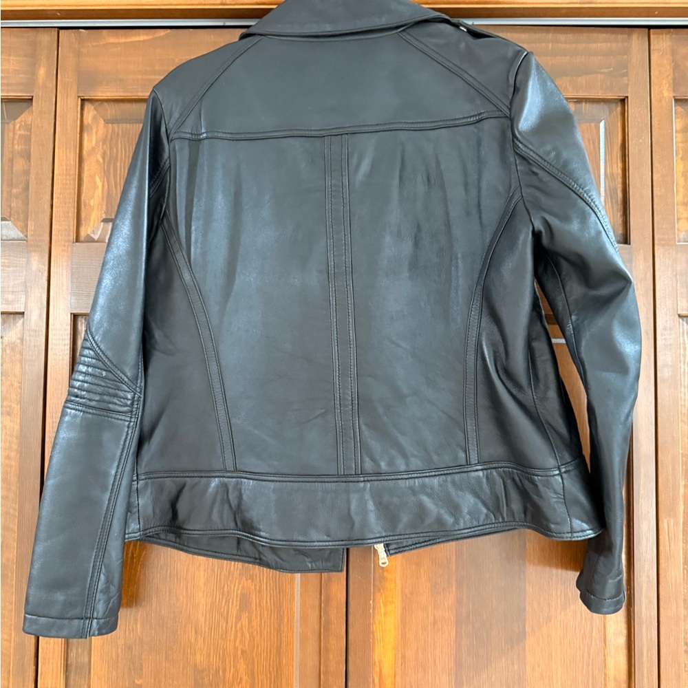 Guess Women's Sleek Black Leather Jacket - Picture 2 of 5